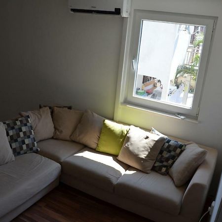 Apartmán Apartman Medit Vir Exteriér fotografie